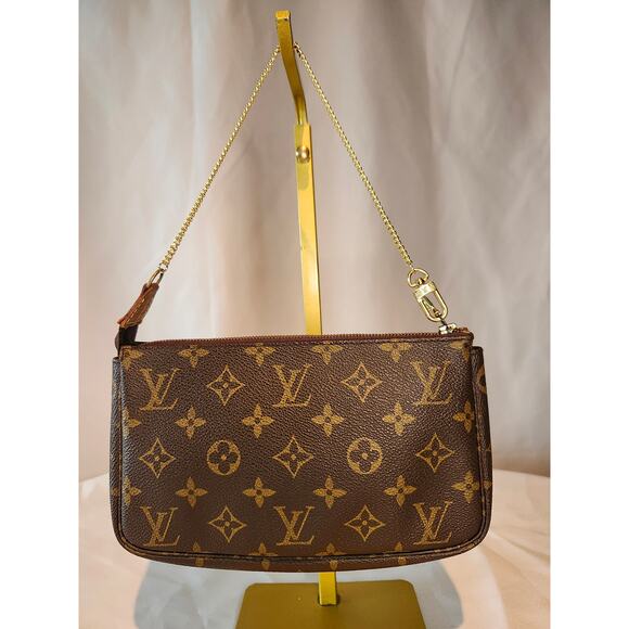 Louis Vuitton LV Monogram Pochette Accessoires with Gold Chain Vintage Bag - Picture 1 of 14